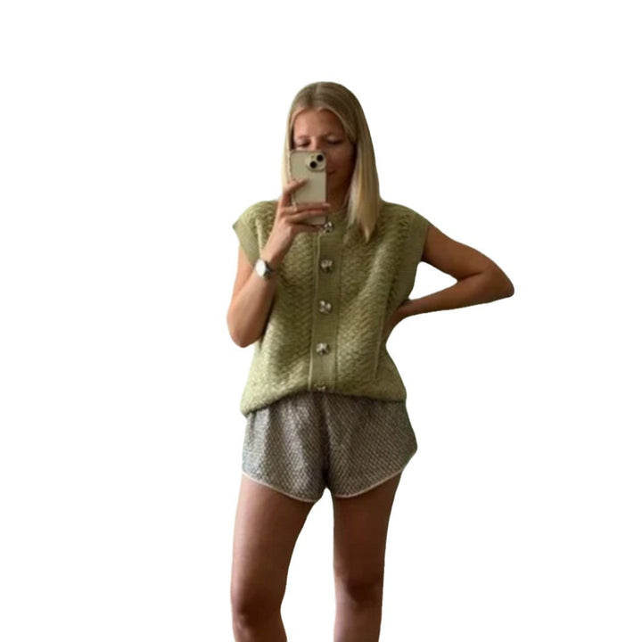 Knit cardigan for women with decorative buttons and a chic elegant fit