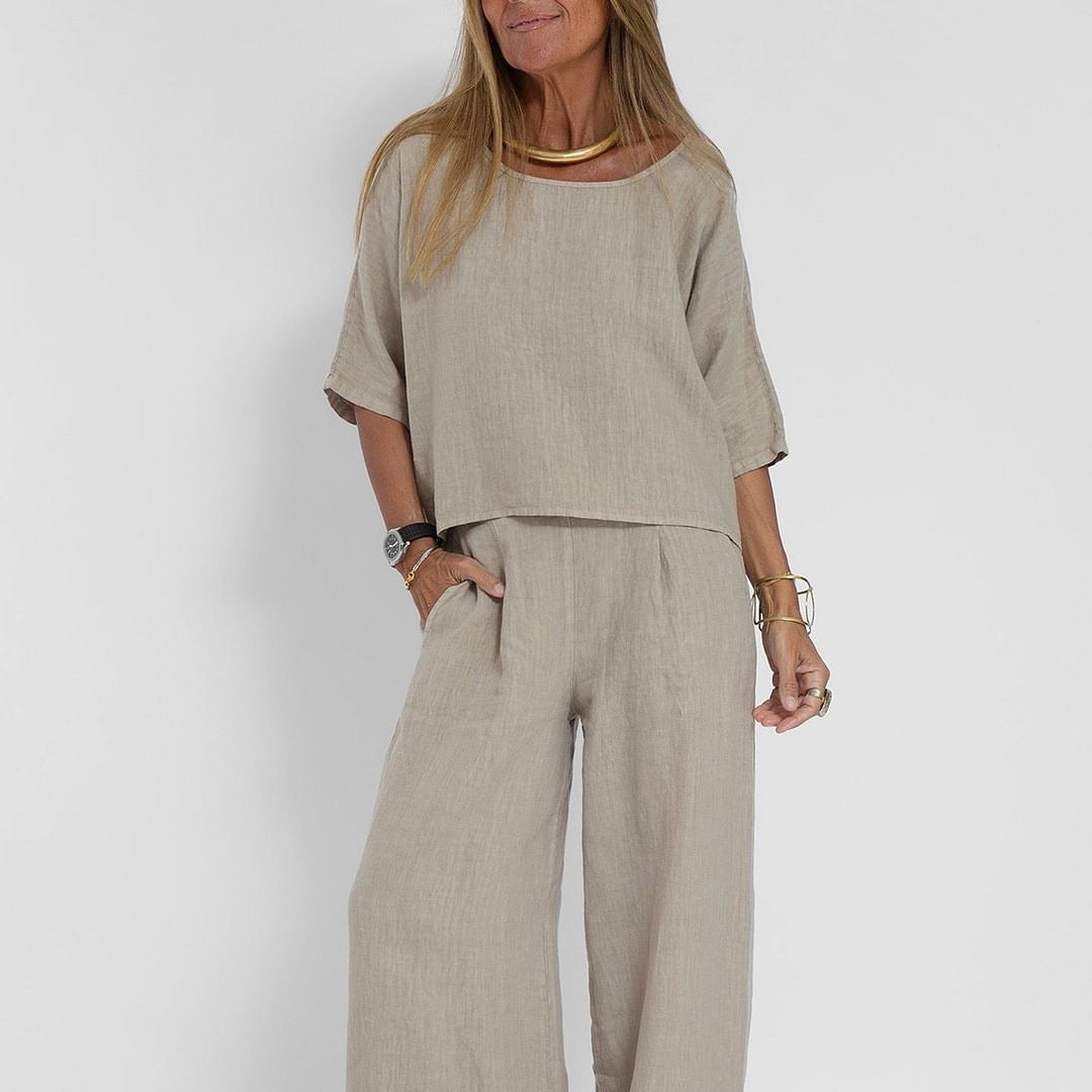Lune London linen casual set for women with a loose top and palazzo pants