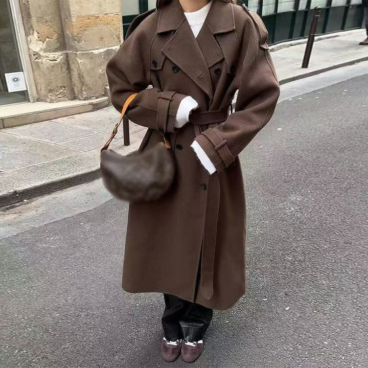 Manteau trench long élégant pour femmes avec col structuré debout Chic & Stil