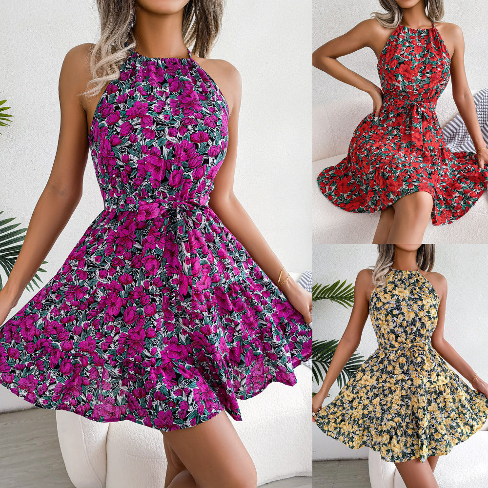 Short dress for women, floral print with high neckline and fitted silhouette Lune London