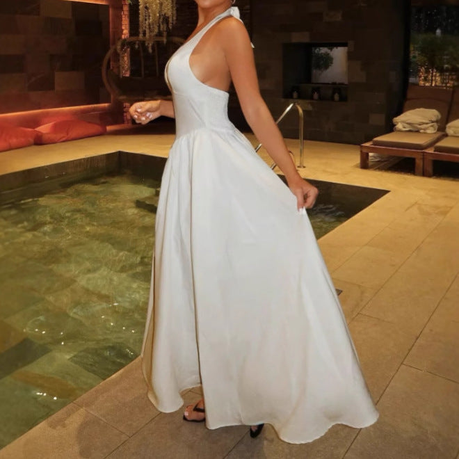 Ladies Elegant Evening Dress with Deep V Neckline and Flowing Skirt Lune London