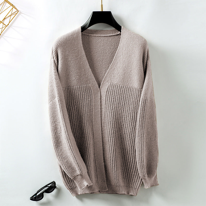 Casual cardigan for ladies with V-neck and textured pattern Lune London