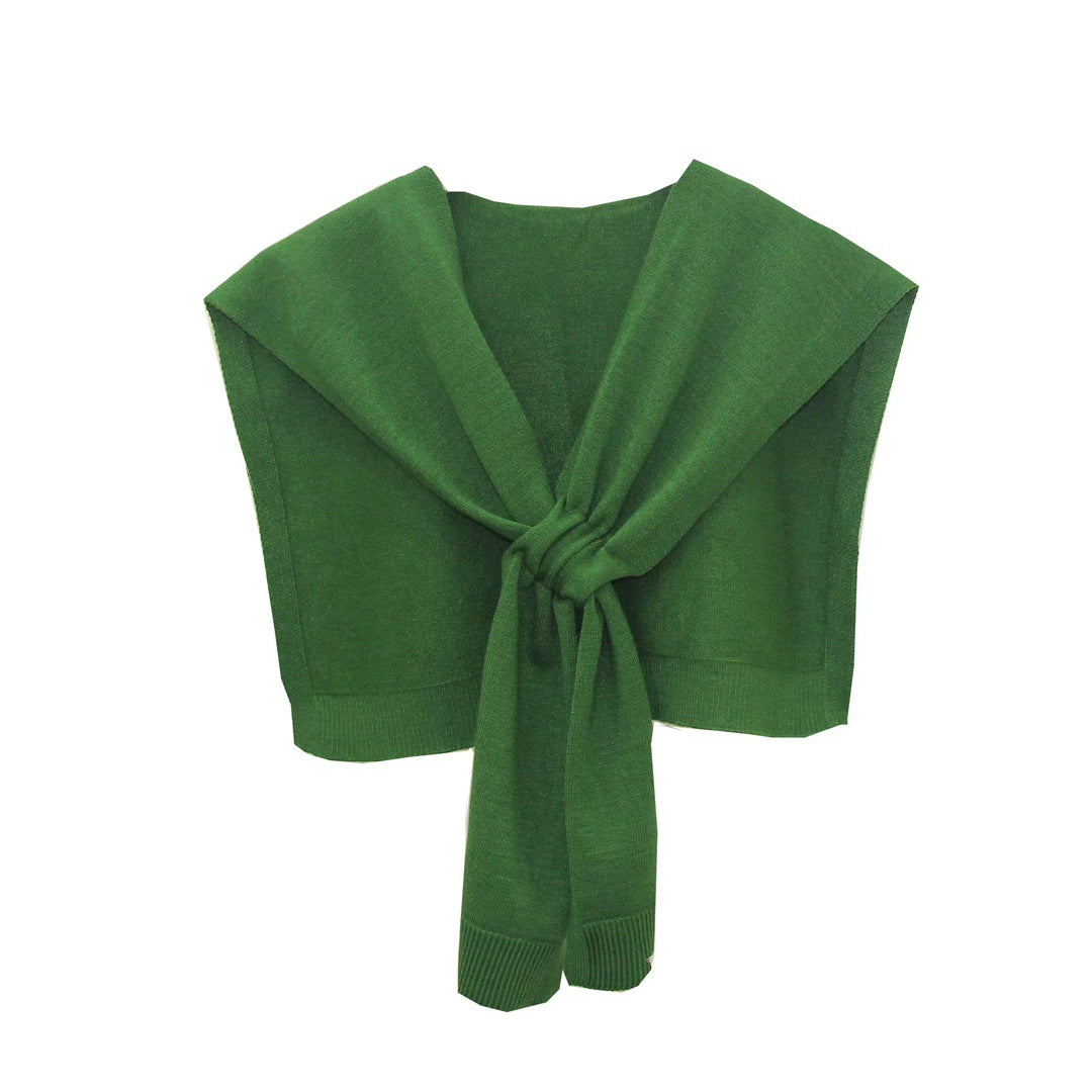 Trendy knitted scarf for women with bow detail Lune London