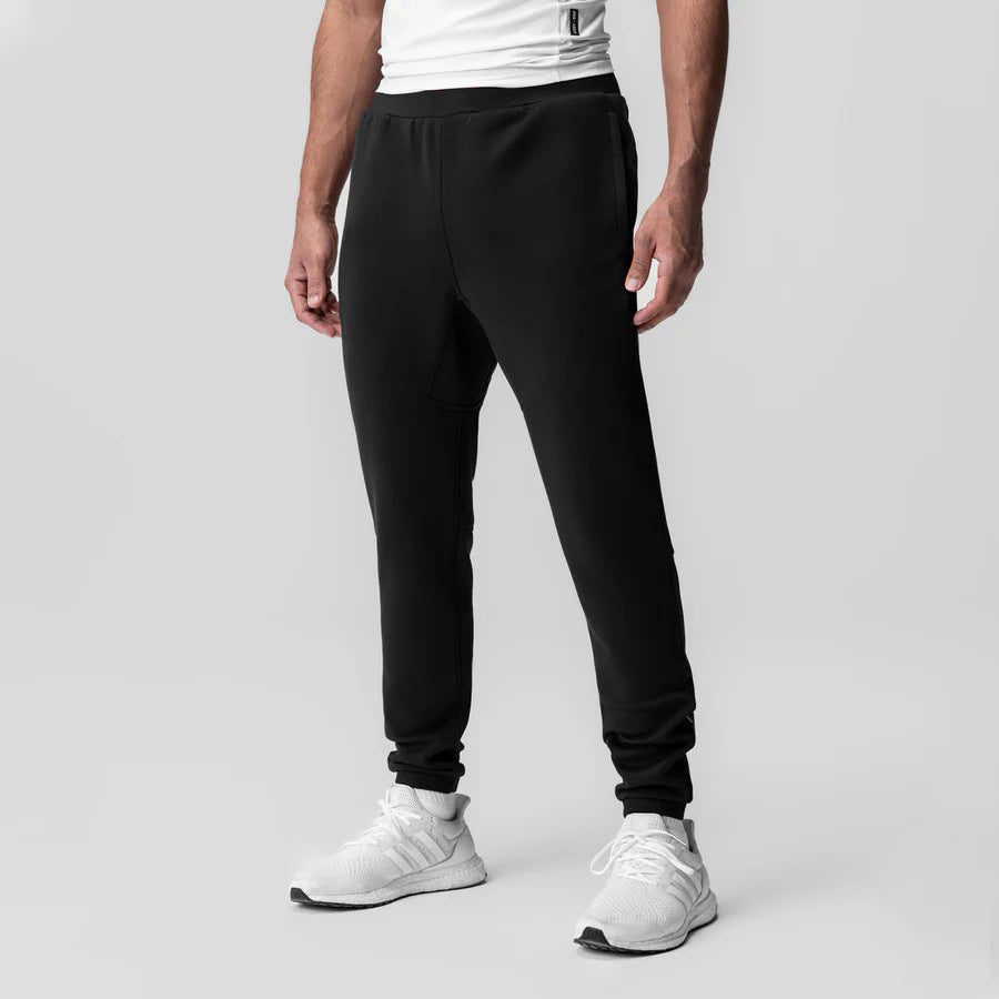 Sporty men's jogger pants with modern cut and practical pockets Lune London