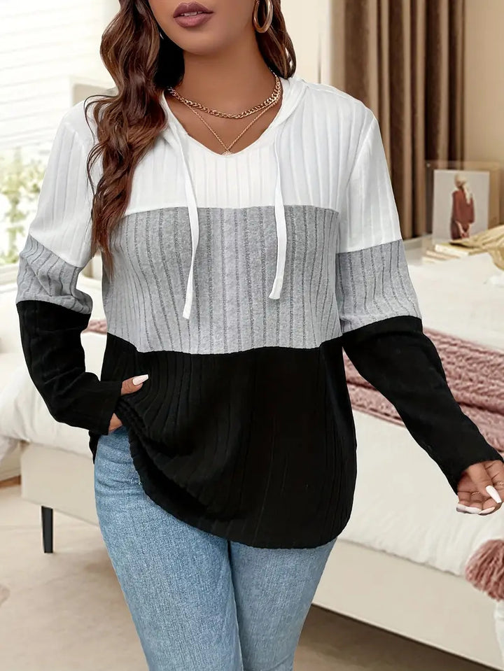 Hooded sweatshirt for ladies with a textured color scheme and a relaxed fit Lune London