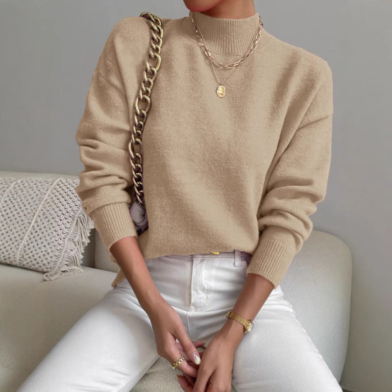 Sweater pour femmes avec col montant et matériau doux Chic & Stil