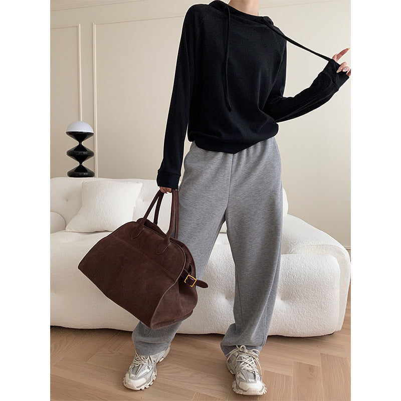 Women's casual hoodie with raglan sleeves Chic & Stil