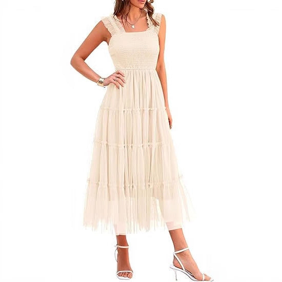 Maxi dress for women with voluminous tulle skirt and lace sleeves Lune London