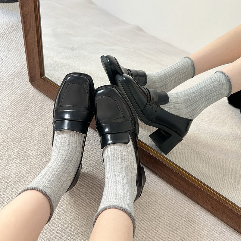 Women elegant block heel loafers with a shiny upper material and a comfortable insole Lune London