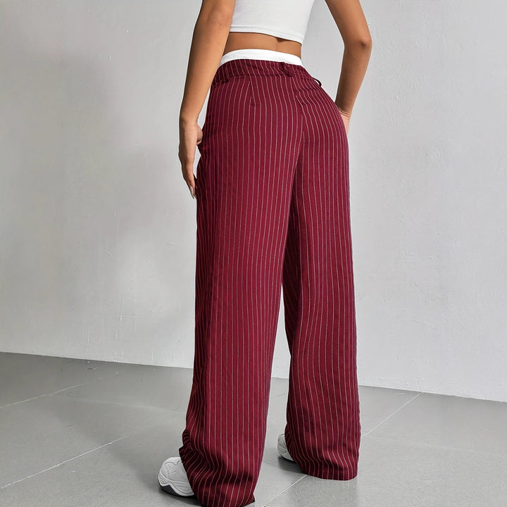 Pantalons cropped classiques pour femmes avec poches angulaires Chic & Stil