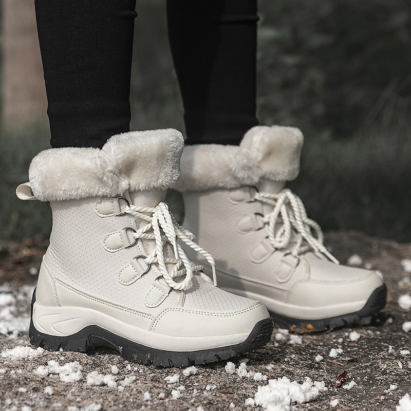 Winter boots for women with high-quality insulation and non-slip sole Lune London