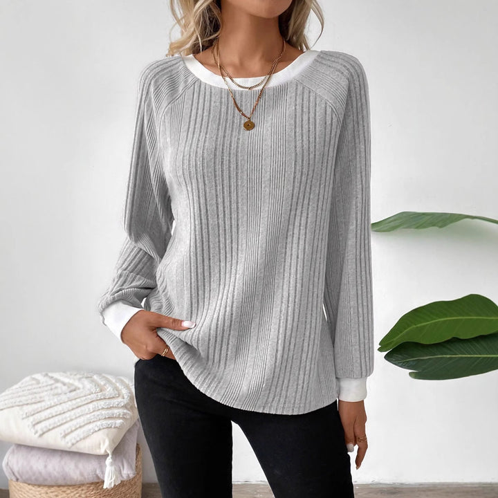 Women cropped casual top with ribbed structure Lune London