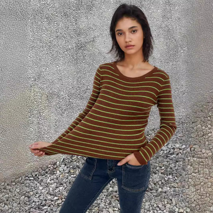 Long sleeve sweater for ladies with a modern striped pattern and a comfortable fit Lune London