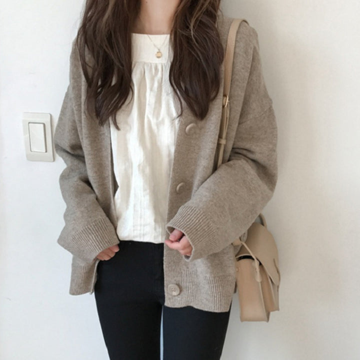 Knitted jacket for women with soft material and dropped shoulders Lune London