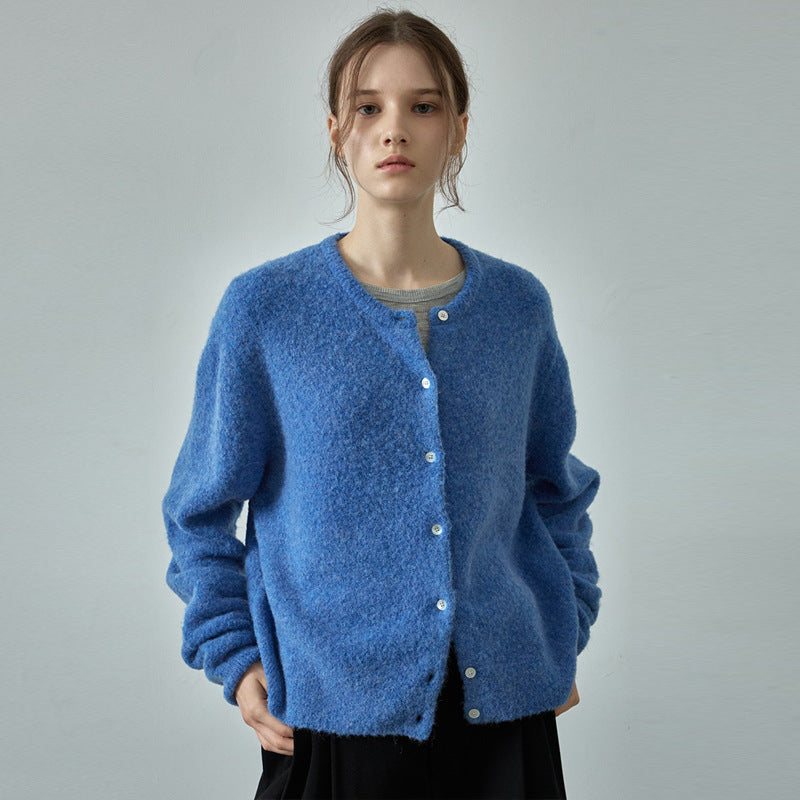 Ladies cozy knit cardigan with button closure and oversized fit Lune London