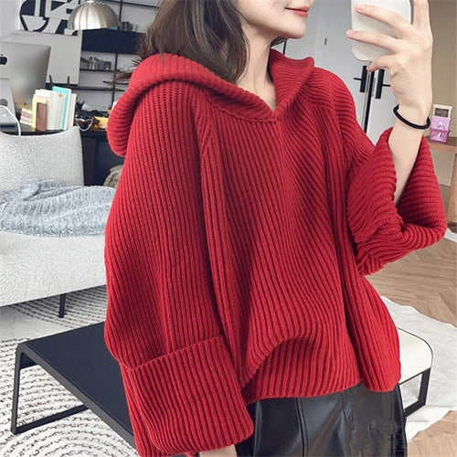 Casual pullover for women with hoodie and wide sleeves Lune London