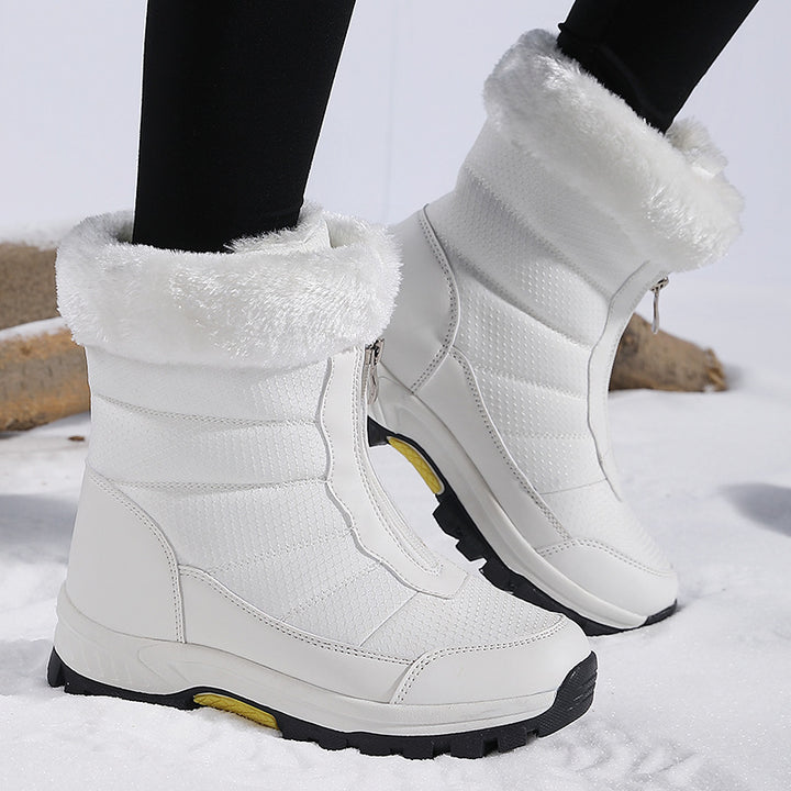 Insulated winter boots for women with non-slip sole and soft lining Lune London