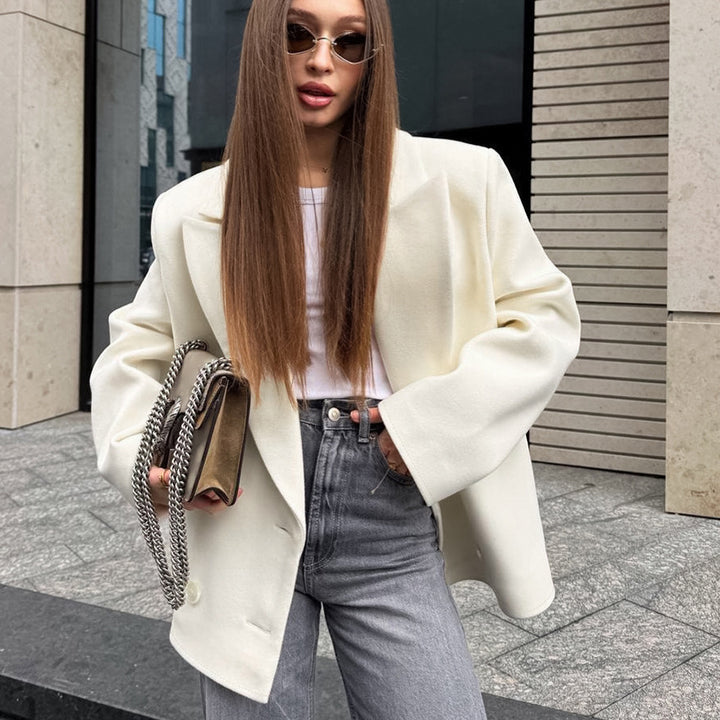 Oversized blazer jacket for women in high-quality material Lune London