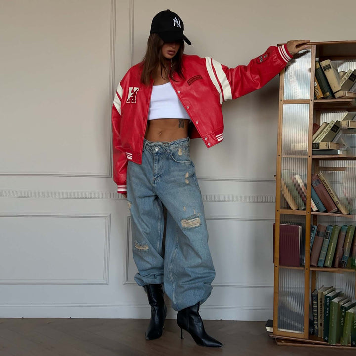 Women's sporty varsity jacket with a relaxed fit and modern application Lune London