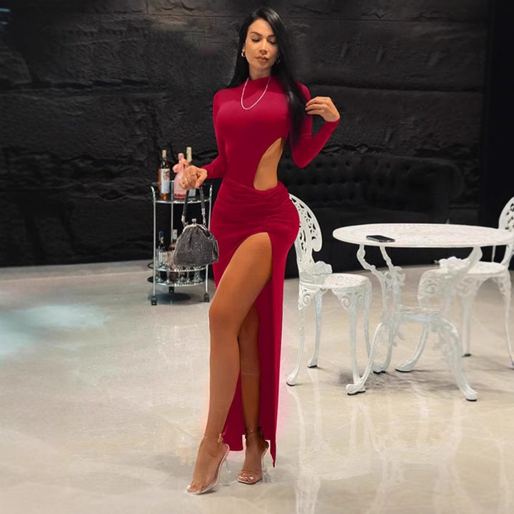 Elegant maxi dresses for women with high slit and trendy cut Lune London