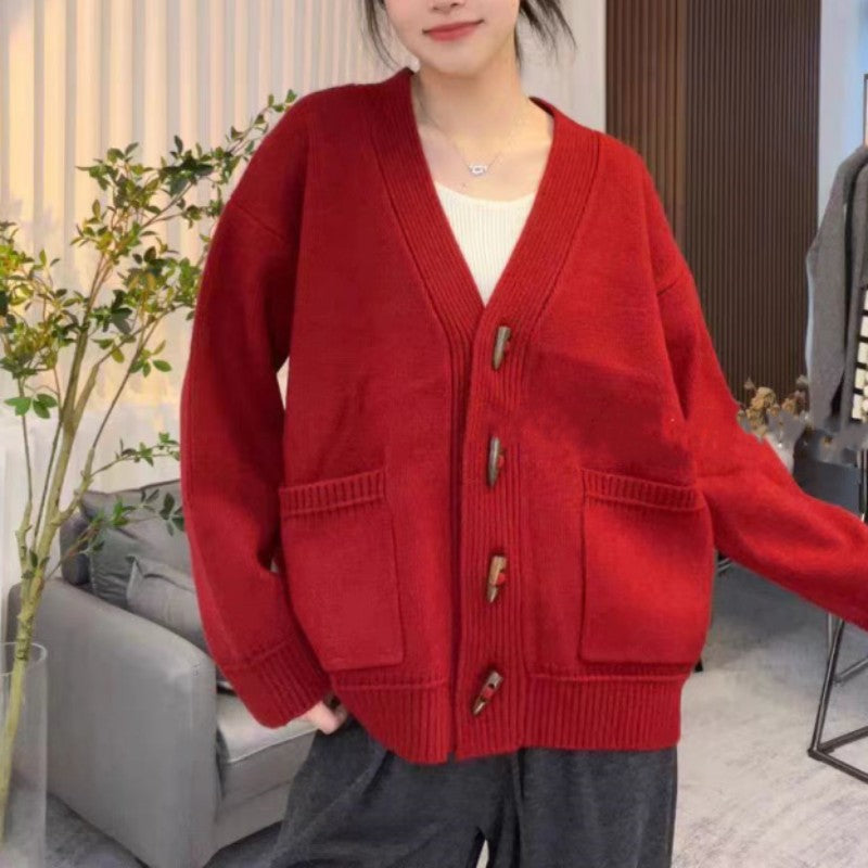 Ladies Comfortable Knit Vest with Modern Buttons and Pockets Lune London