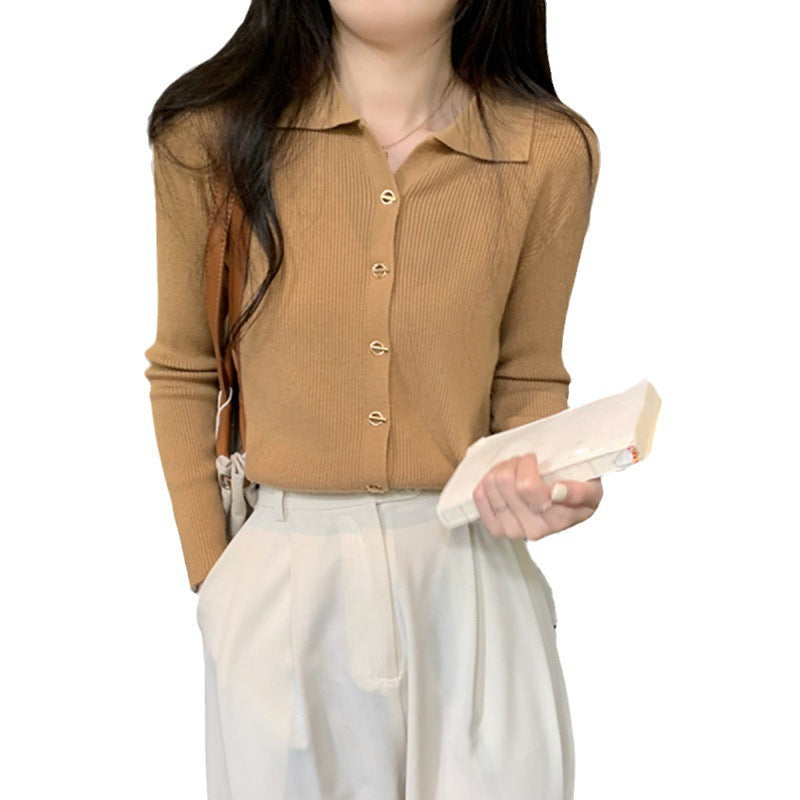 Femme Pull Tricot Élégant avec Détails de Boutons et Motif de Côtes Fines Chic & Stil