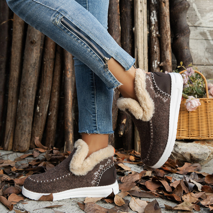 Ladies Comfortable Cushioned Sneakers with Stylish Velcro Closure and Anti-Slip Sole Lune London
