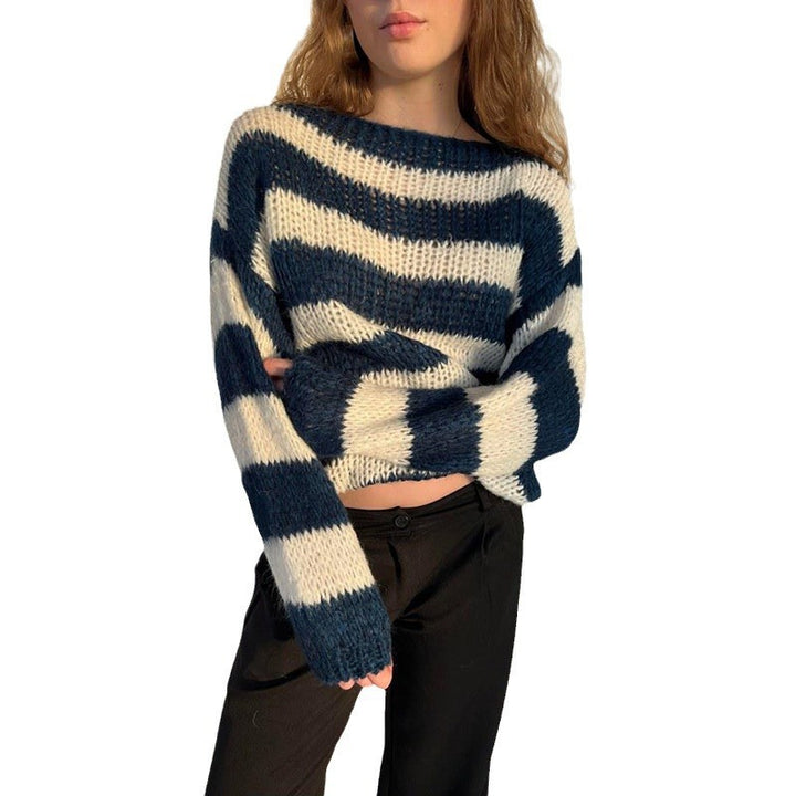 Ladies casual oversized knit sweater with off-shoulders Lune London