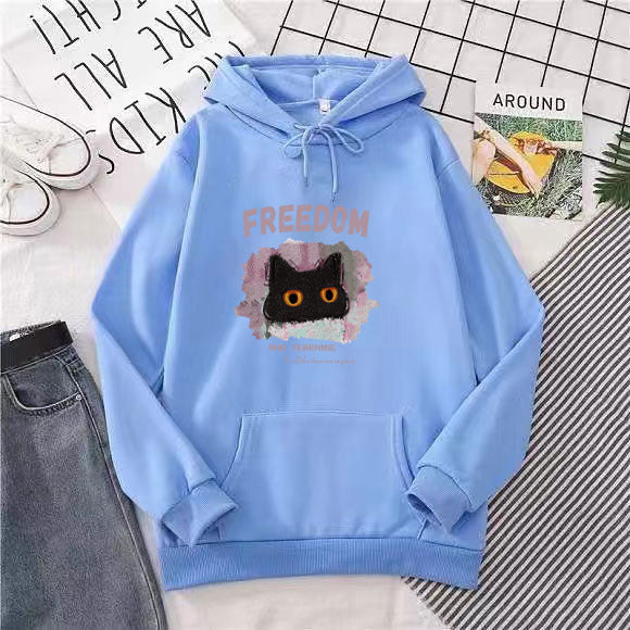 Women's hoodie with creative cat design Chic & Stil