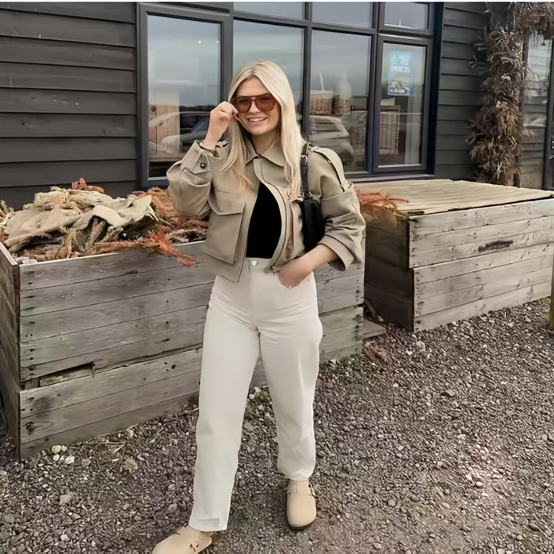 Trendy faux leather jacket for women with a relaxed fit and chic elegant details