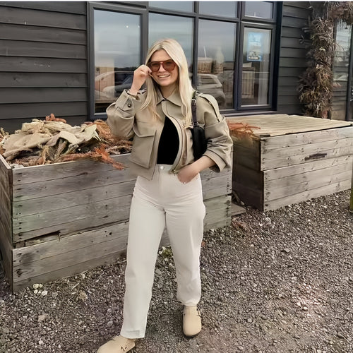 Trendy faux leather jacket for women with a relaxed fit and chic elegant details