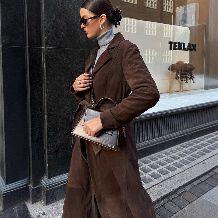 Elegant suede coat for ladies with waist belt Lune London
