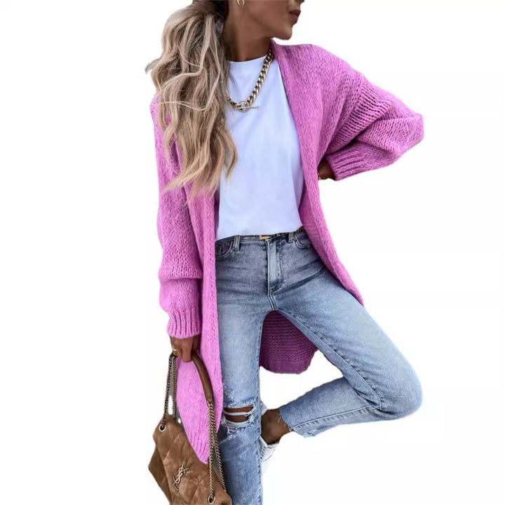 Chunky knit cardigan for women with a relaxed fit and trendy details Lune London