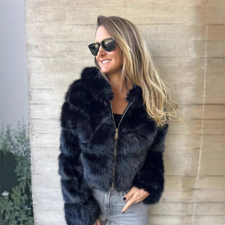Short faux fur jacket for women with high-quality zipper Lune London