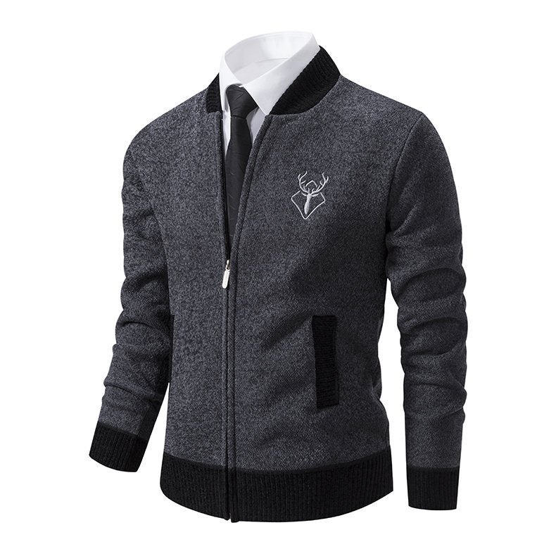 Sporty knit jacket for men with zipper and chic and stylish detail