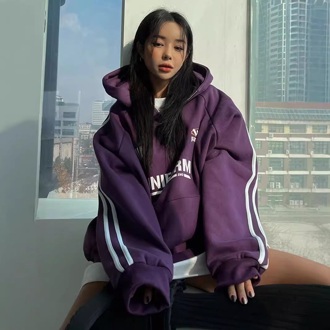 Oversized hoodie for women with eye-catching graphics Lune London