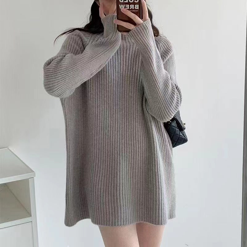 Knitted dress for women with a nice ribbed design and a high collar Lune London