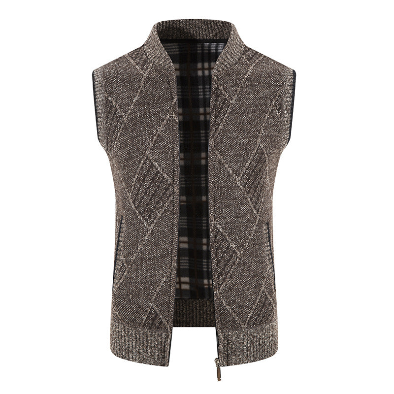 Men's Fashionable Knitted Vest with Structured Diamond Pattern Lune London