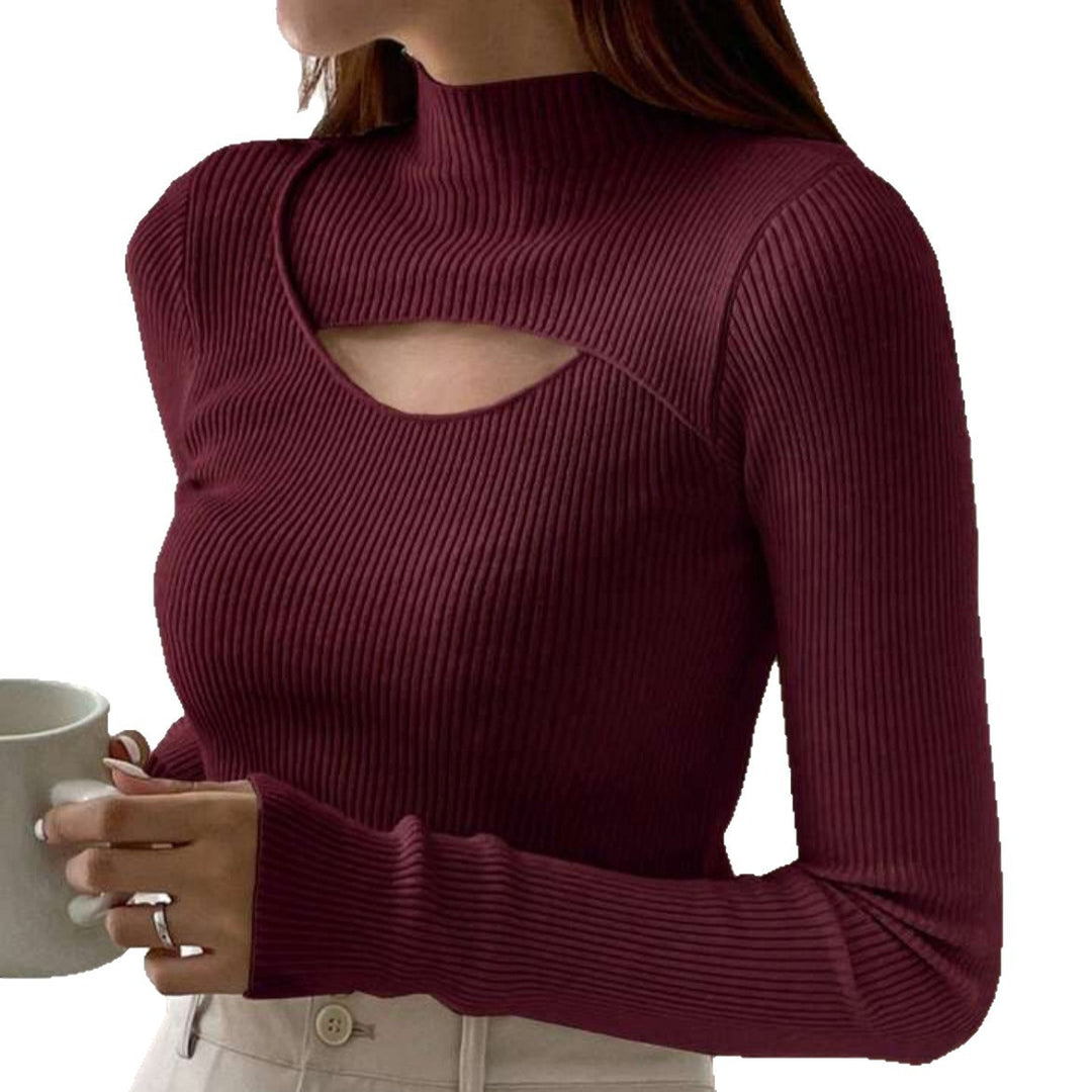 Women Elegant Long Sleeve Top with Chic Neckline Lune London