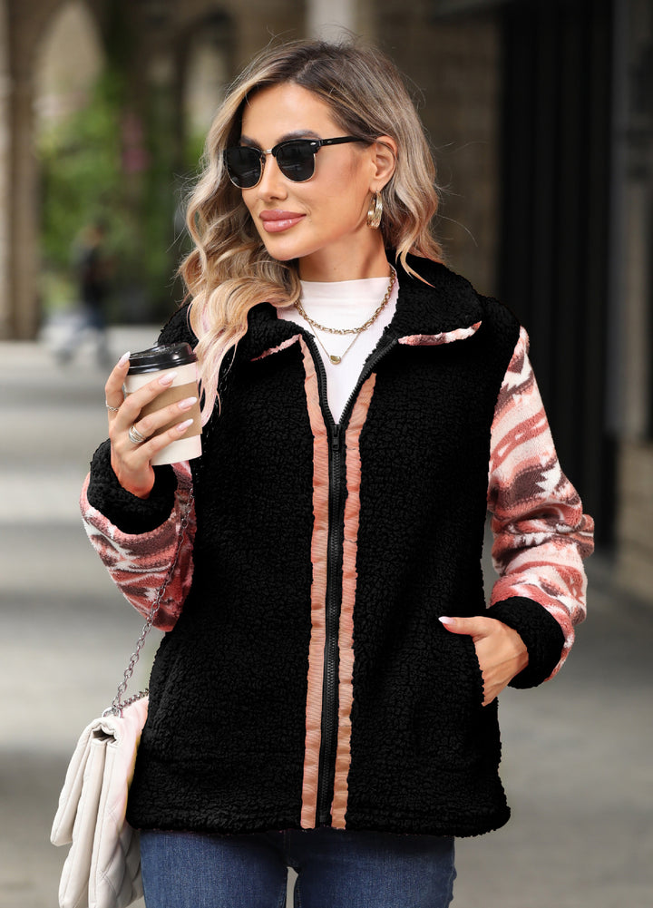Ladies cozy fleece jacket with trendy pattern Lune London