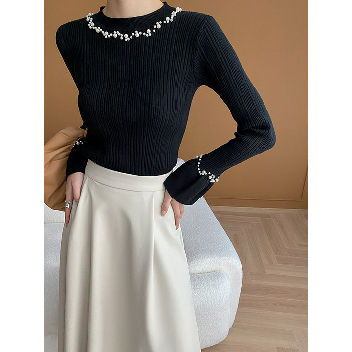 Women's Long Sleeve Sweater with Pearl Decoration Chic & Stil