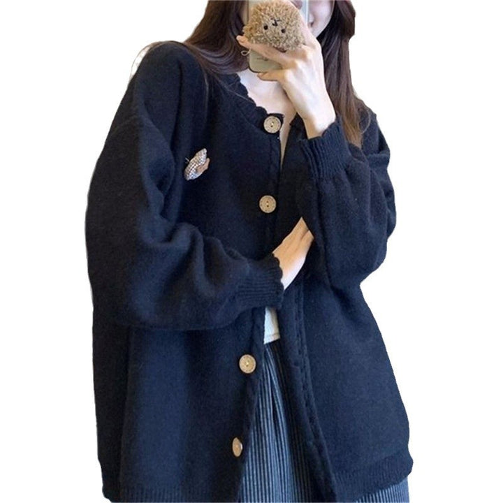Knit jacket for women with refined cable details and button closure Lune London