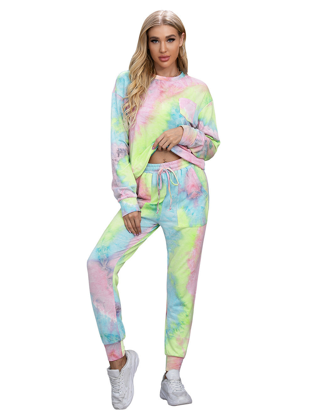 Casual women's clothing with color gradient and practical pockets Lune London