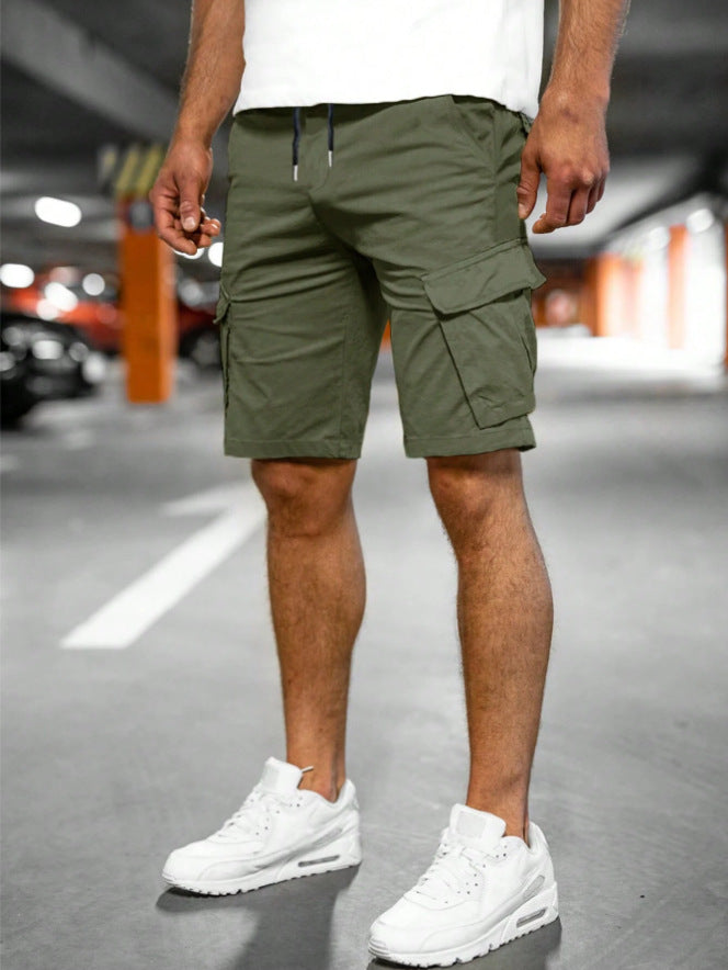 Multifunctional cargo shorts for men with practical side pockets Lune London