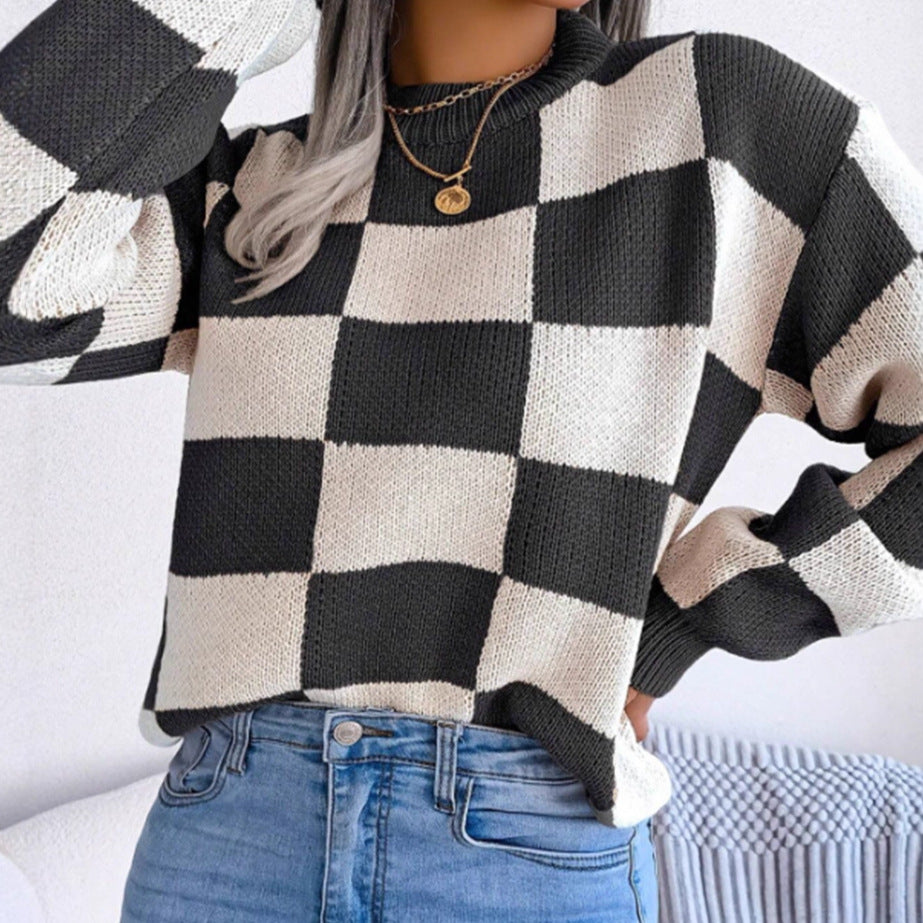 Ladies Knitted Sweater with Plaid Pattern and Trendy Round Neck Lune London