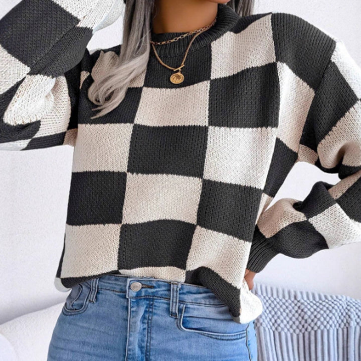 Ladies Knitted Sweater with Plaid Pattern and Trendy Round Neck Lune London