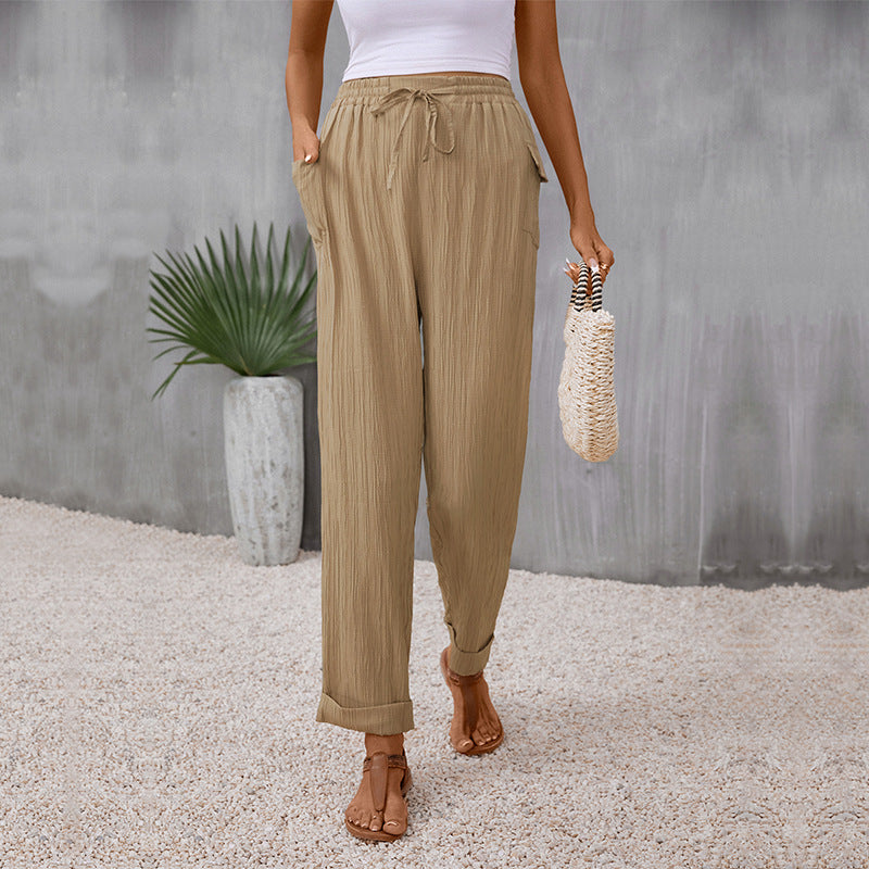 Women light pleated pants Lune London