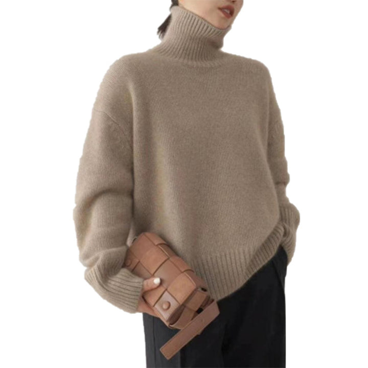 Ladies cozy turtleneck sweater in high quality wool Lune London