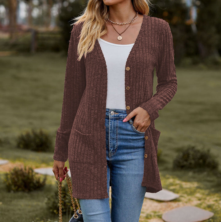 Knit jacket for women with long sleeves and practical pockets Lune London