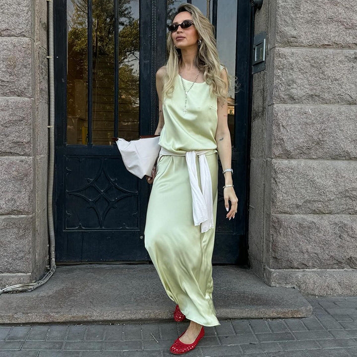 Ladies Elegant Maxi Dress in High Quality Satin Lune London